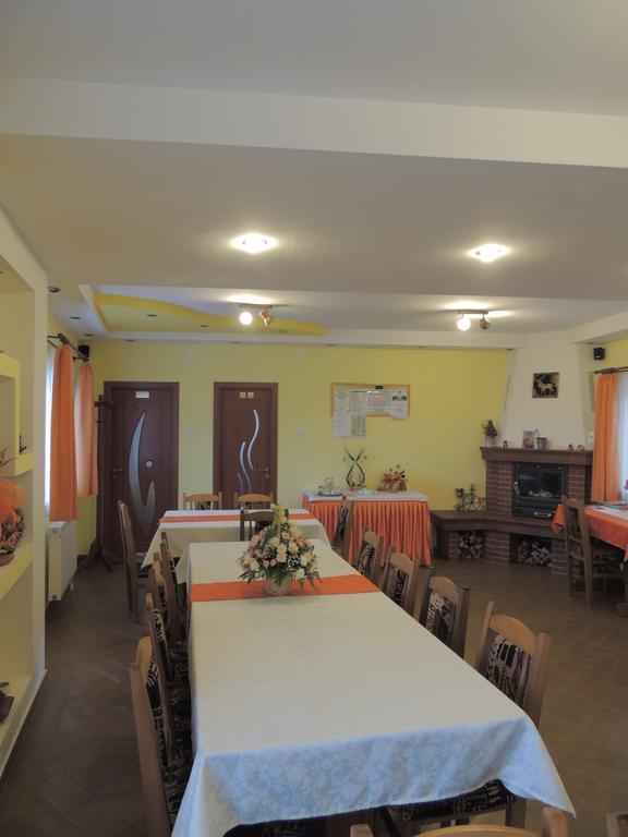 Mokus Panzio Bed and Breakfast Bicfălău Exterior foto